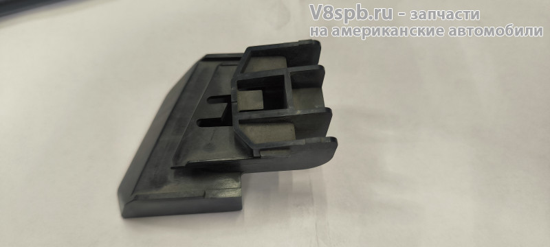 52156-48040 Кронштейн заднего бампера к фонарю  левый (Б/У)
