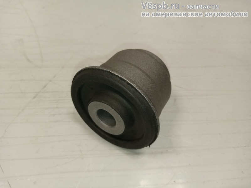 CR0129R Сайлентблок переднего верхнего рычага